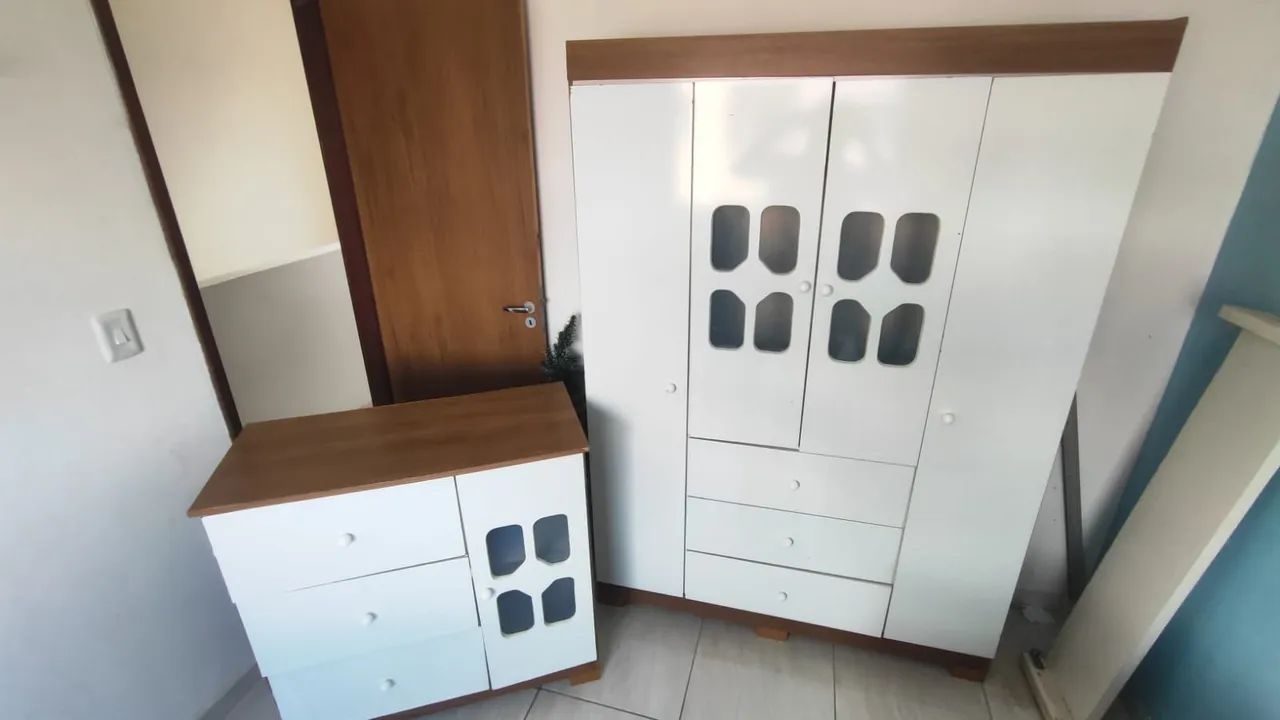 Guarda roupa + cômoda  - Foto 5