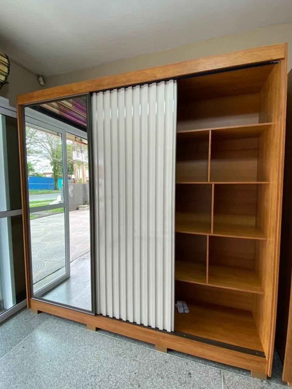 GUARDA ROUPA PORTA RIPADA - Foto 3