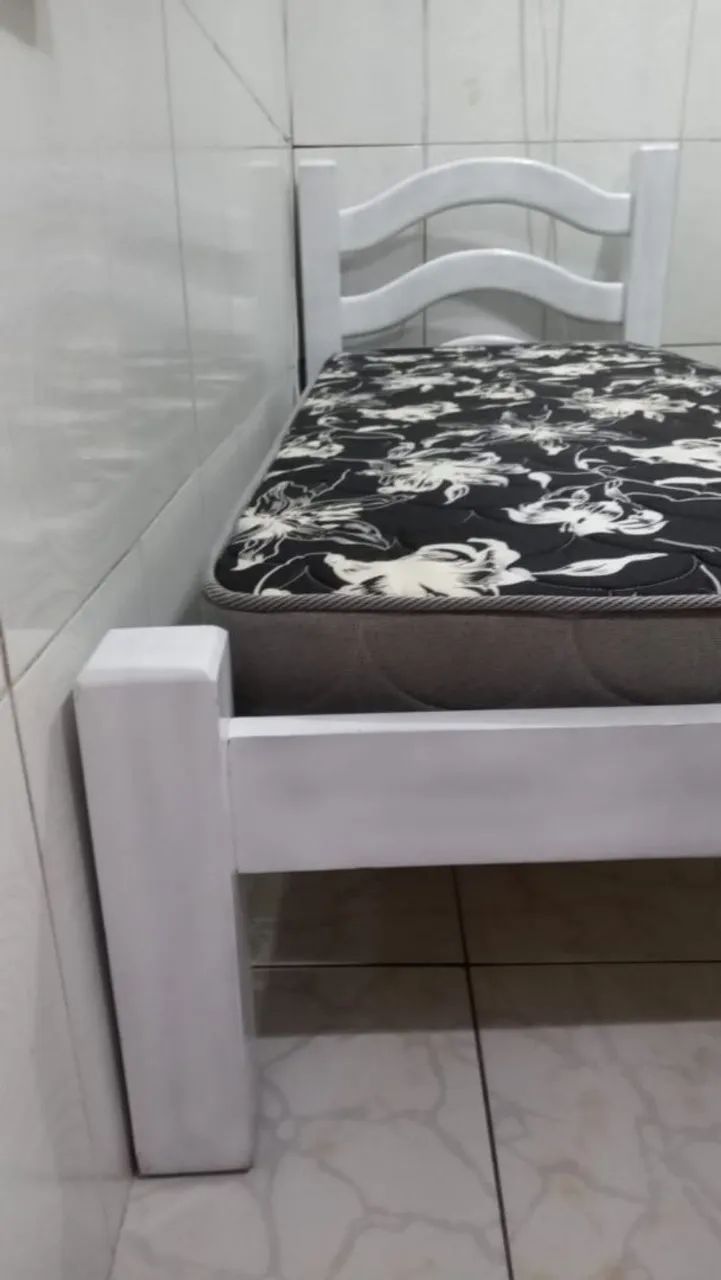 Cama com colchão  - Foto 3