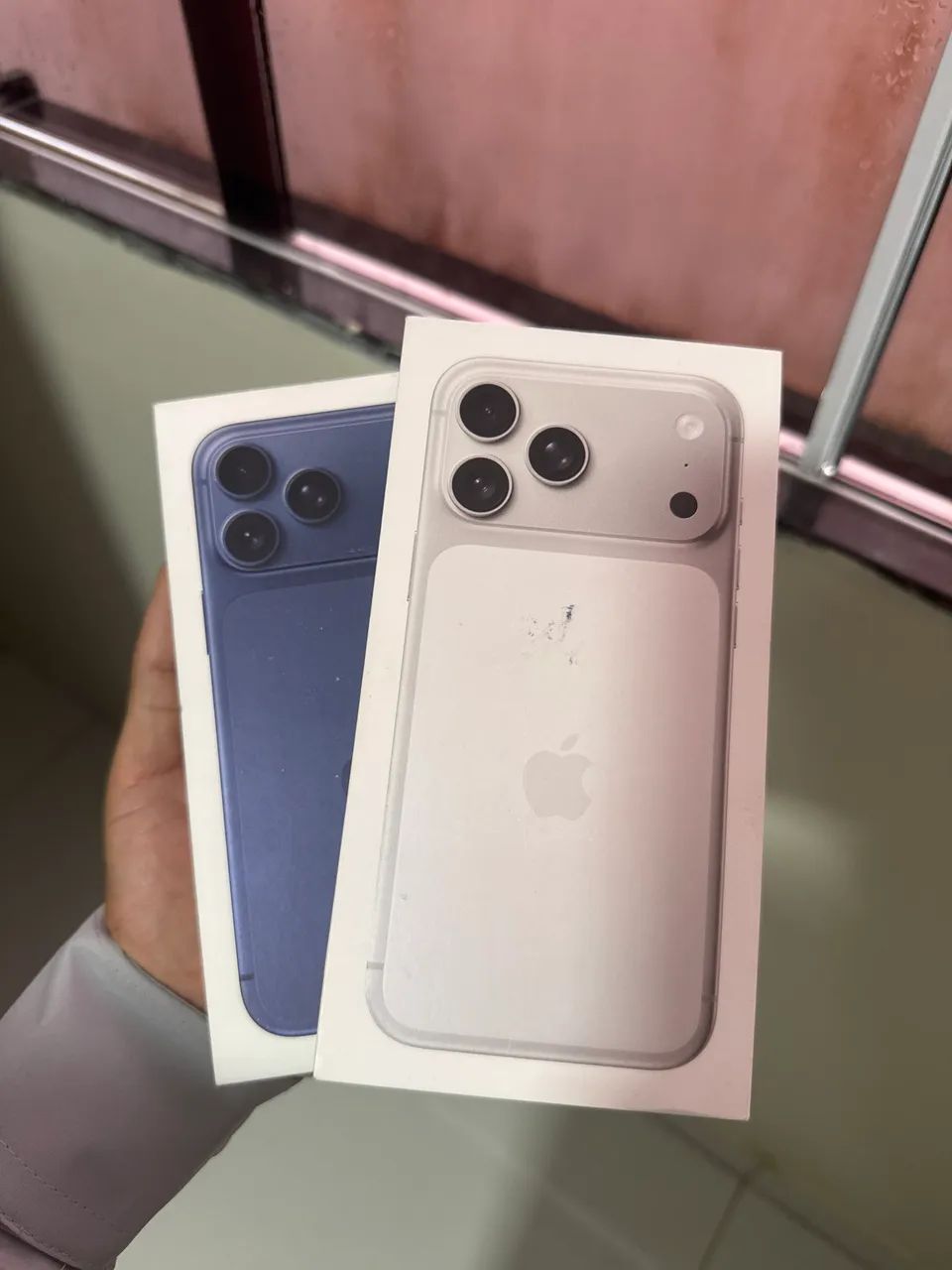 Vende-se IPhone 17 pro max de 256gb