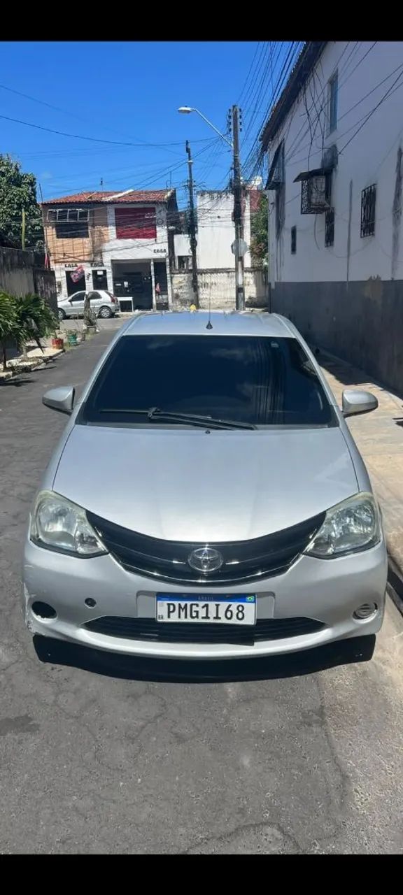 Toyota Etios 1.3 16V FLEX 2014