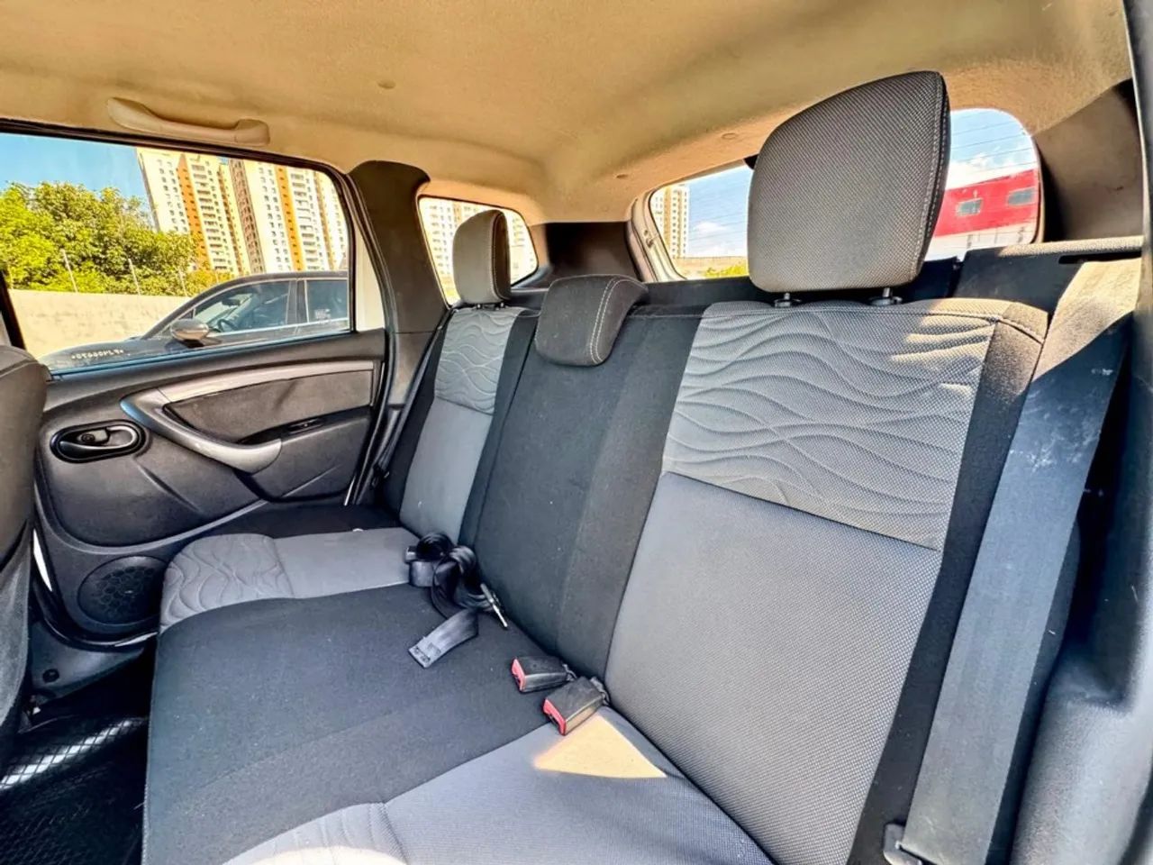 Renault Duster Techroad 4X4 2.0 16V Mec. 2015 - Foto 3