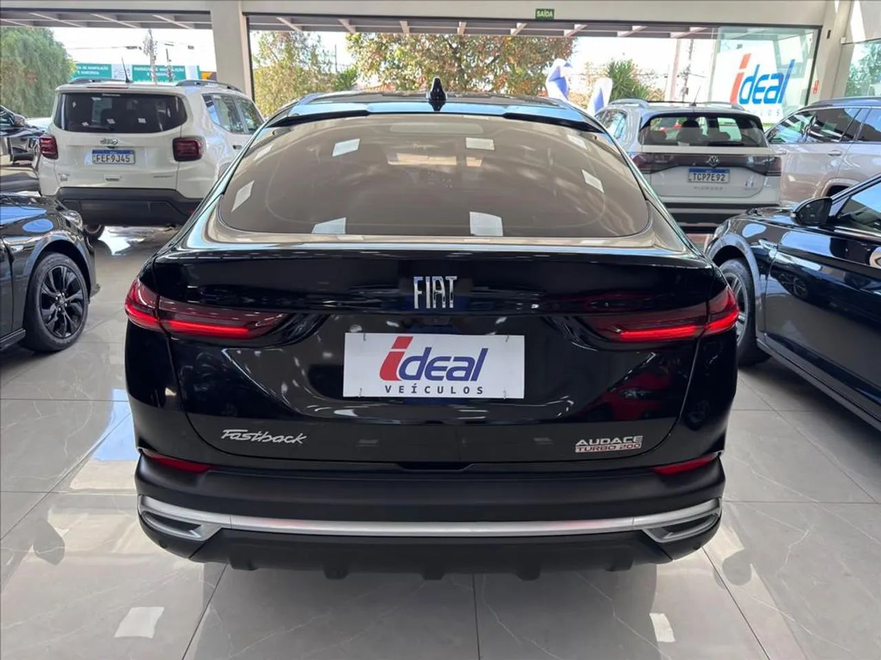 Fiat Fastback 1.0 200 Turbo Flex AUT 2023 - Foto 5