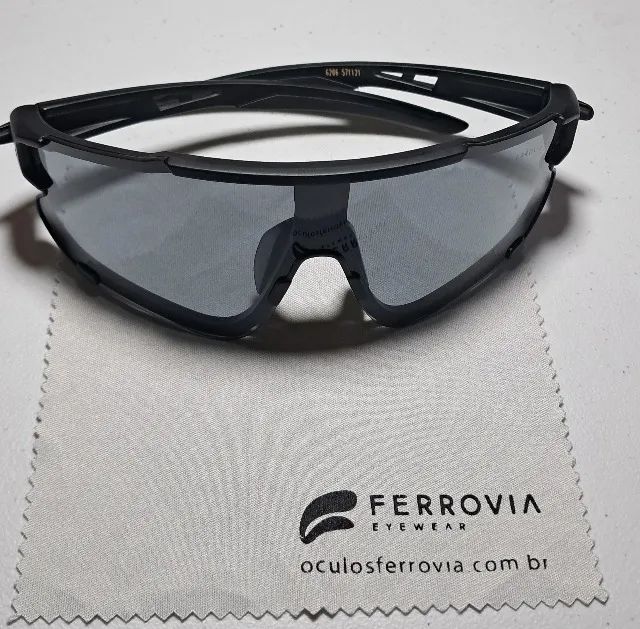OCULOS ESCUROS - Foto 2