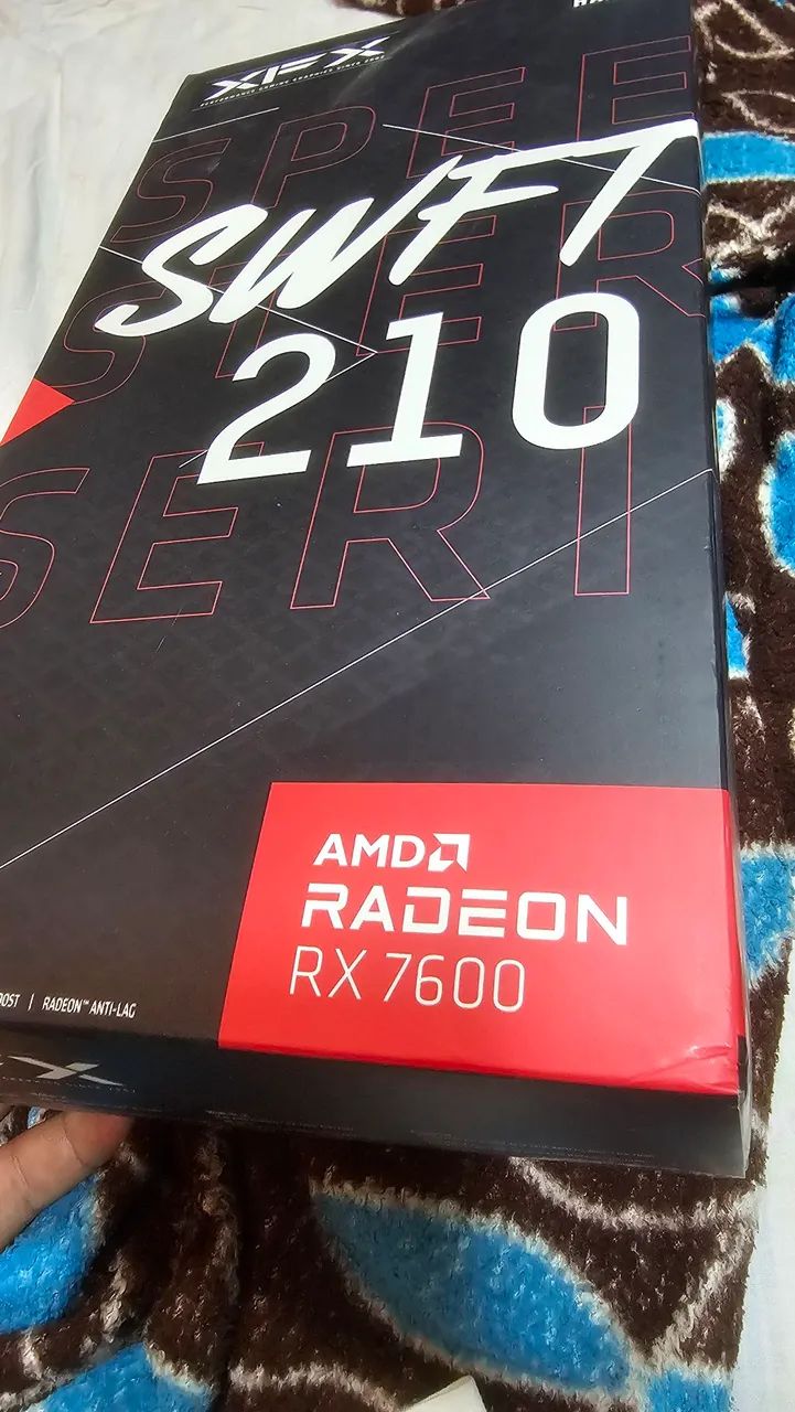Placa de vídeo  Rx 7600 Nova - Foto 2