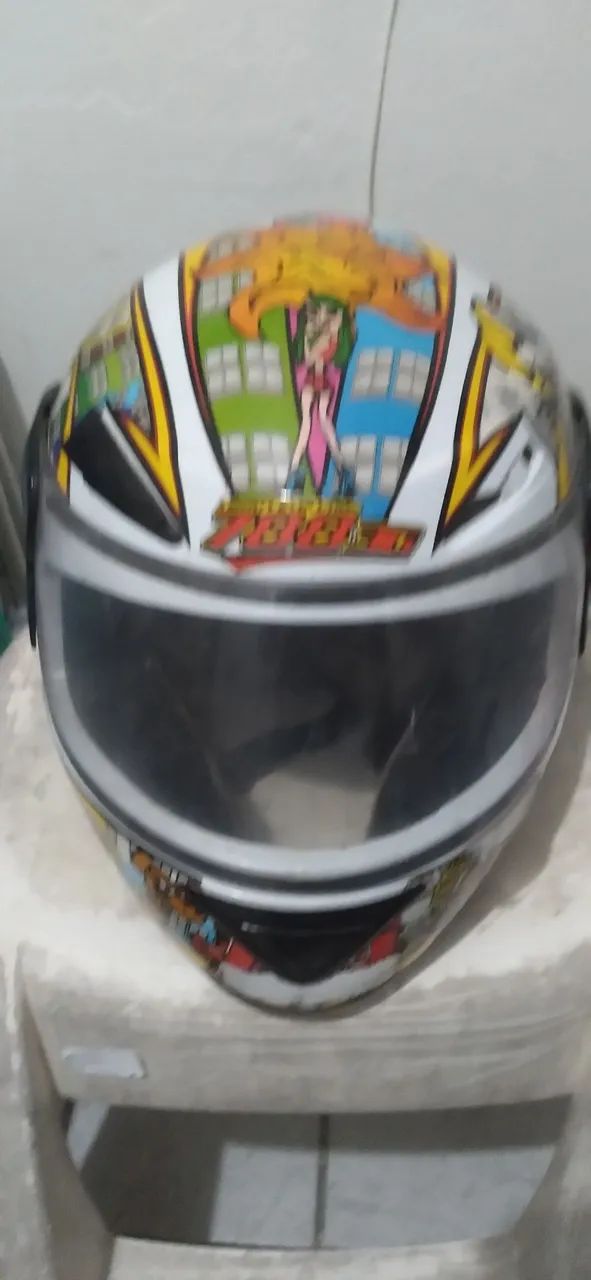 Capacete personalizado 
