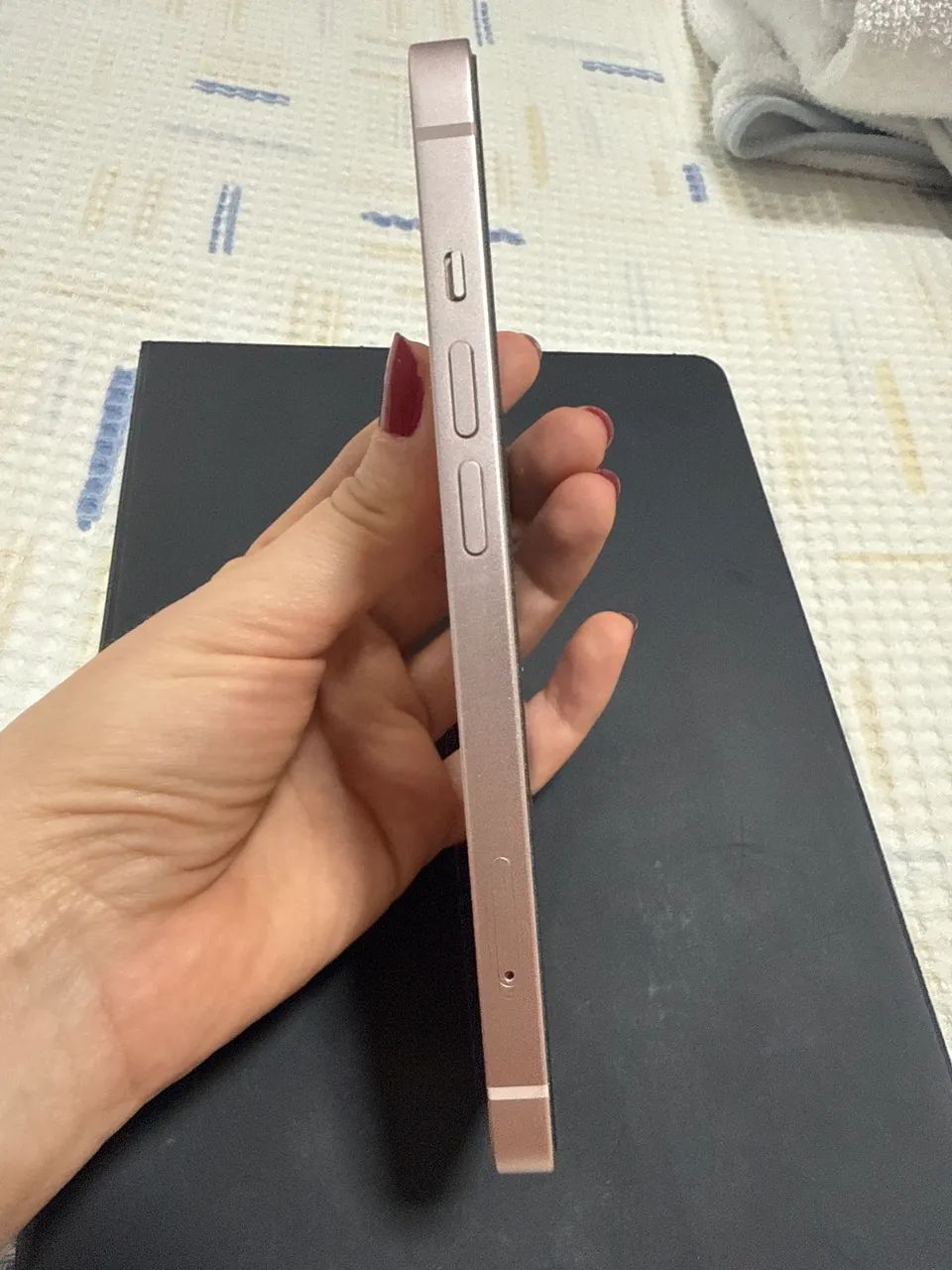 iPhone 13 Rose 128G  - Foto 3