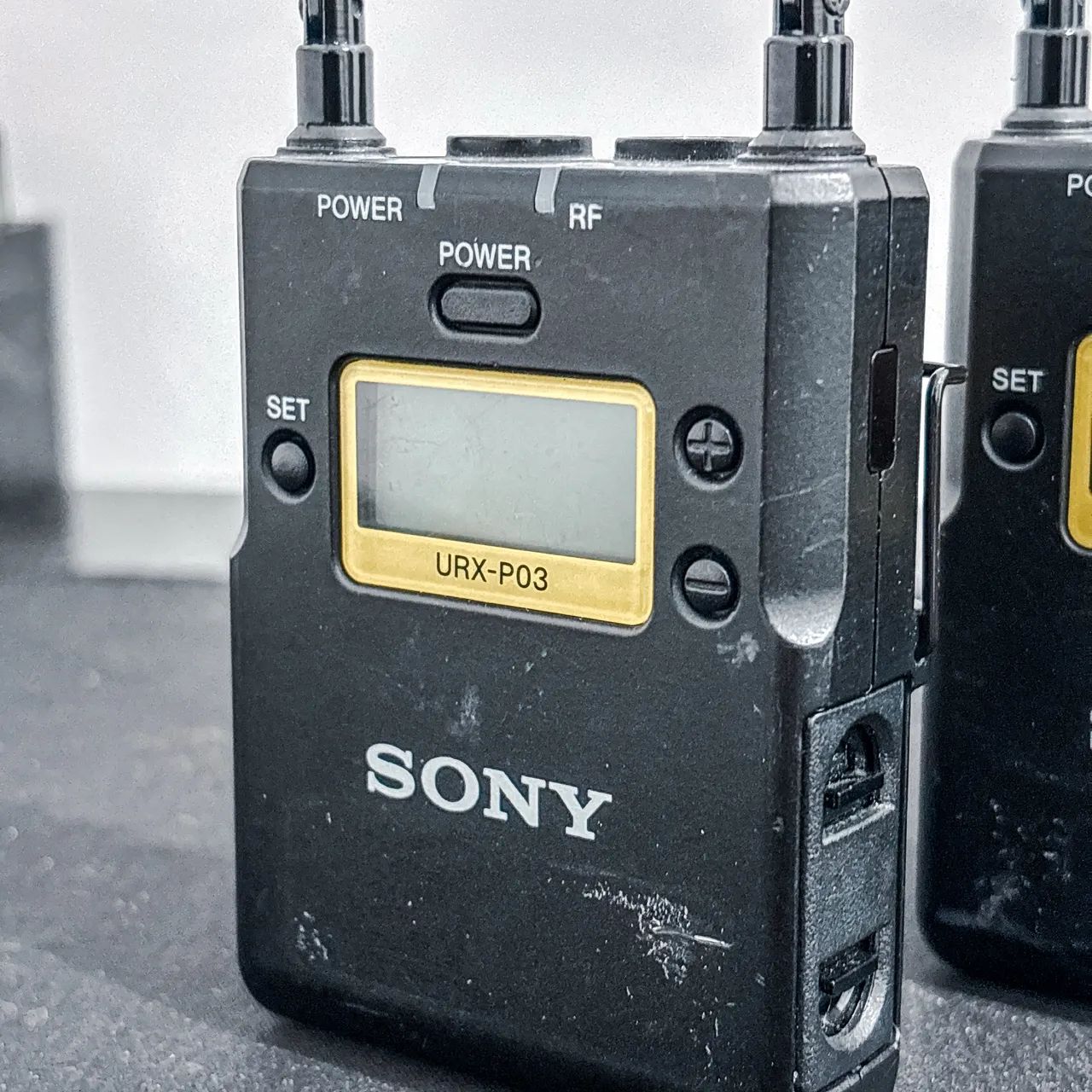 Sony UWP-D11 ? Sistema de microfone de lapela sem fio profissional - Foto 2
