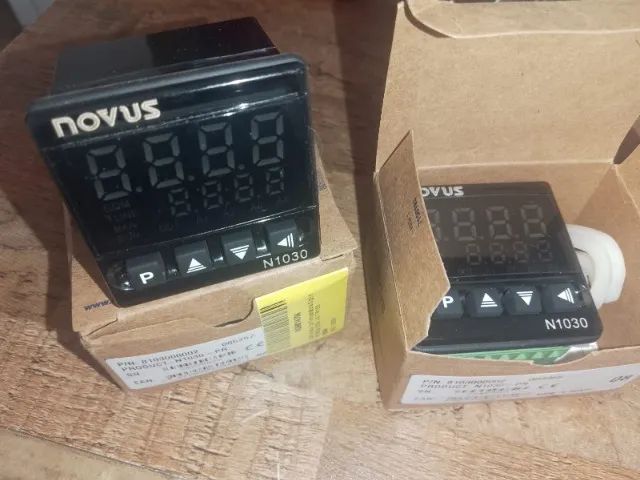 Controlador de Temperatura Novus 1030