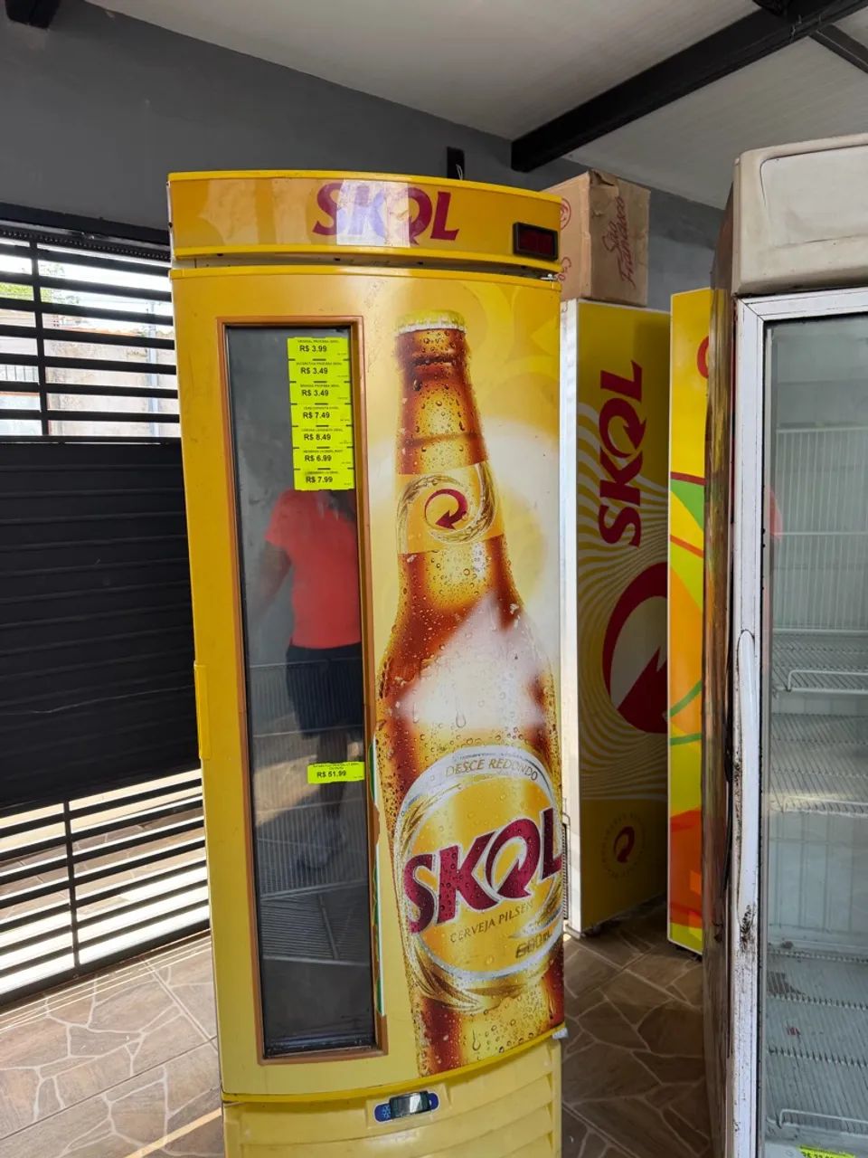 CERVEJEIRA FREEZER VERTICAL