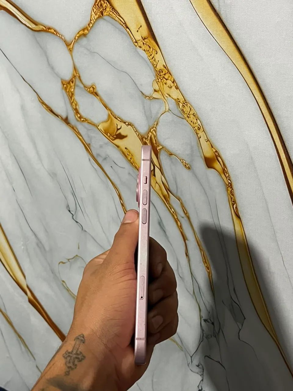 iPhone 15 Plus Rose / 128 GB  - Foto 5