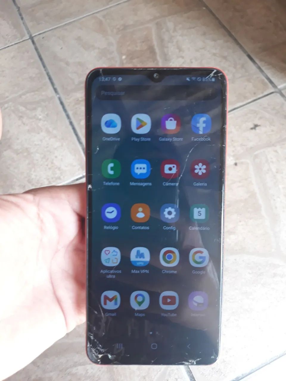 Samsung A02 ,32 gigas ,tela trincada