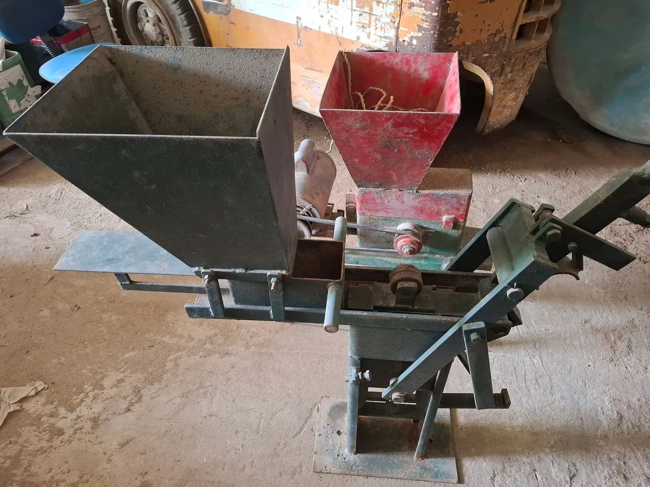 Maquina fabricar tijolo ecológico 65735643195906122