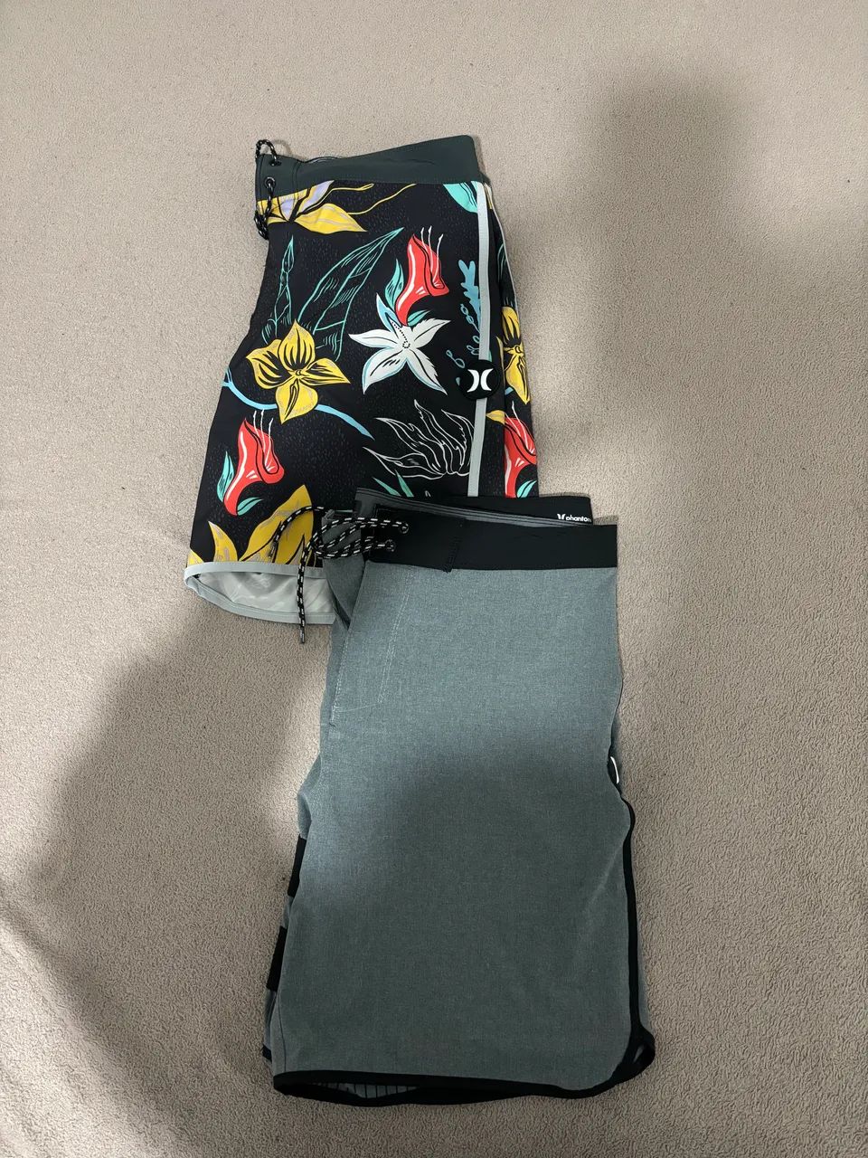 Kit 2 Bermudas Boardshort Hurley Originais - Tam. 36 (EUA) - Foto 2
