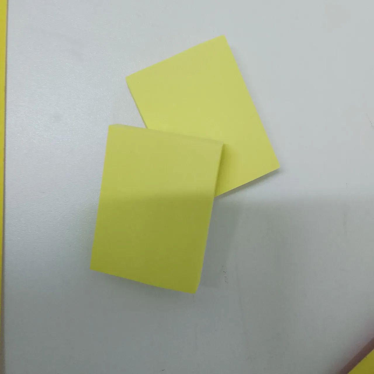 Kit 5 pacotes de post it amarelo  - Foto 2