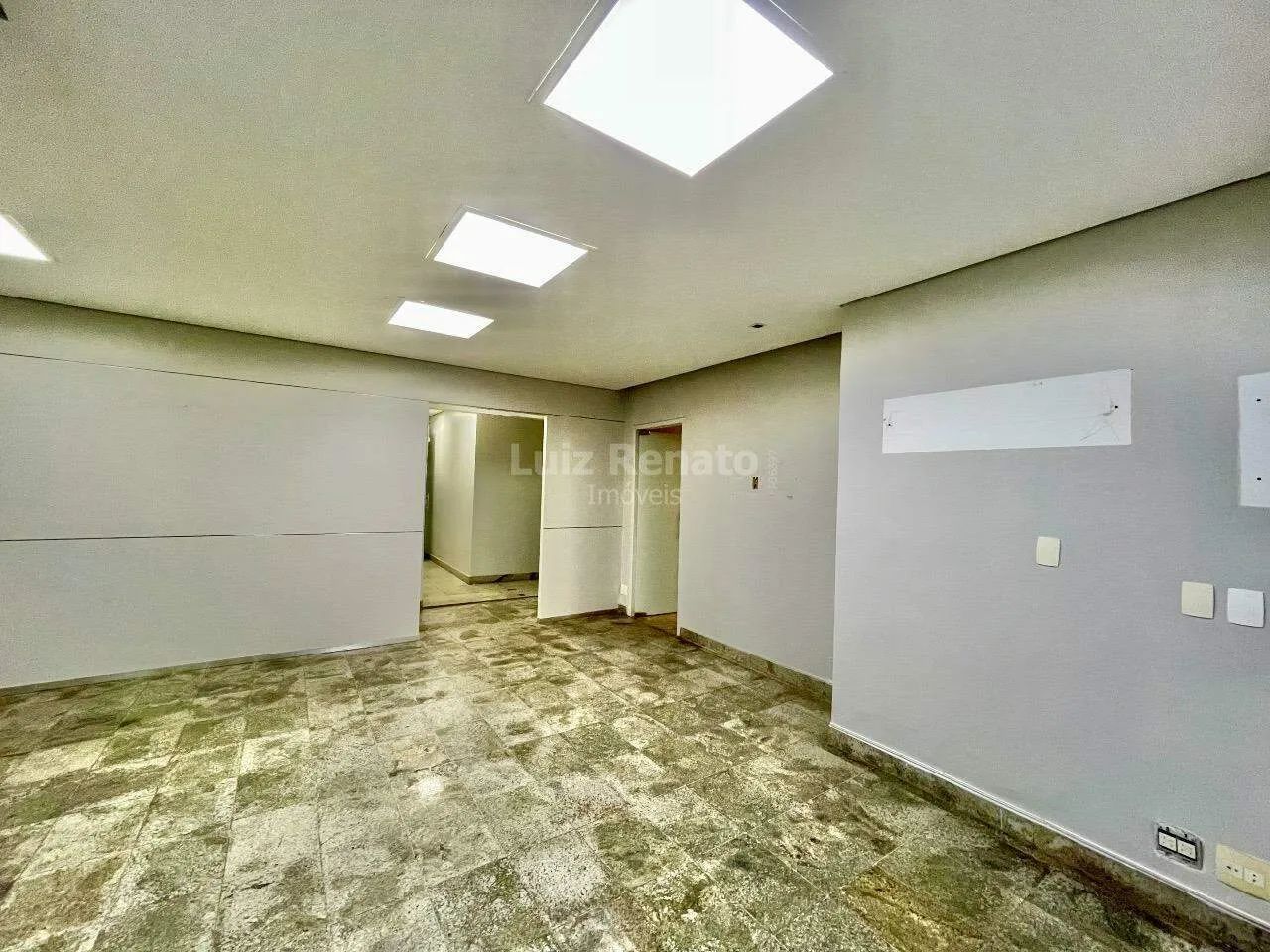 Casa à venda no bairro Cidade Jardim