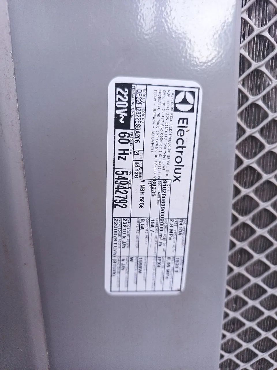 Ar condicionado Eletrolux 22000 BTUs erro E5 modelo Qi22f Qe22f - Foto 5