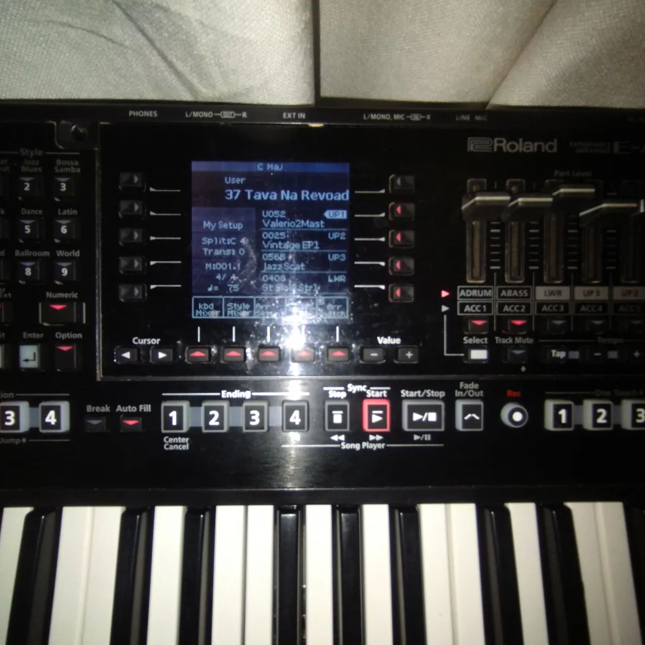 Teclado Roland EA7 top - Foto 3