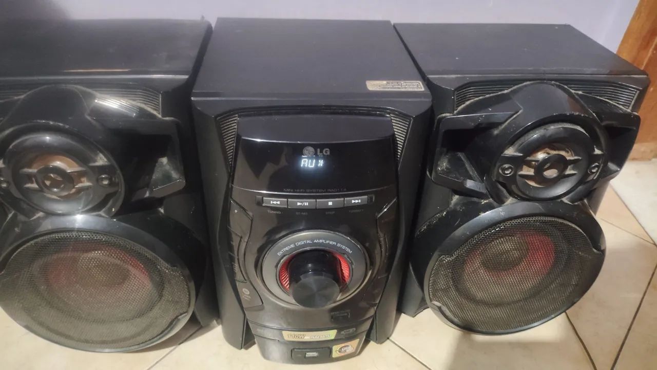 Mini System LG em bom estado 