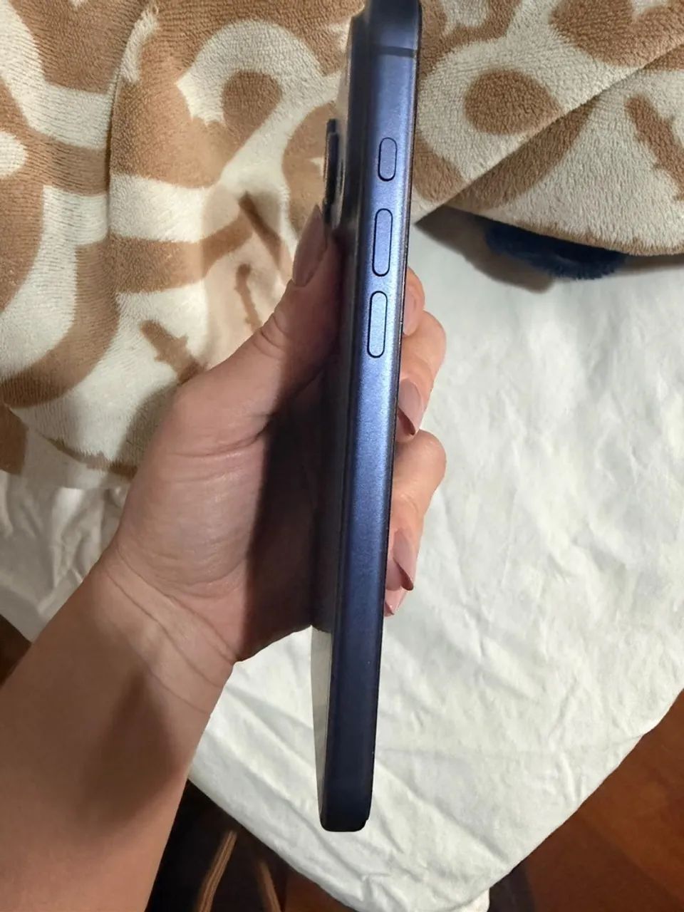 VENDO IPHONE 17 PRO MAX - AZUL INTENSO - 256 gbs - Foto 3