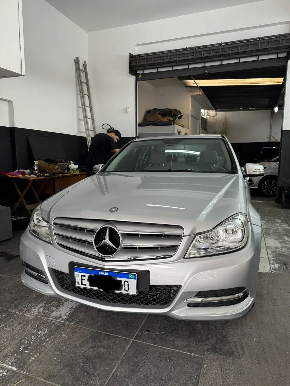 Mercedes-Benz C-180 2012