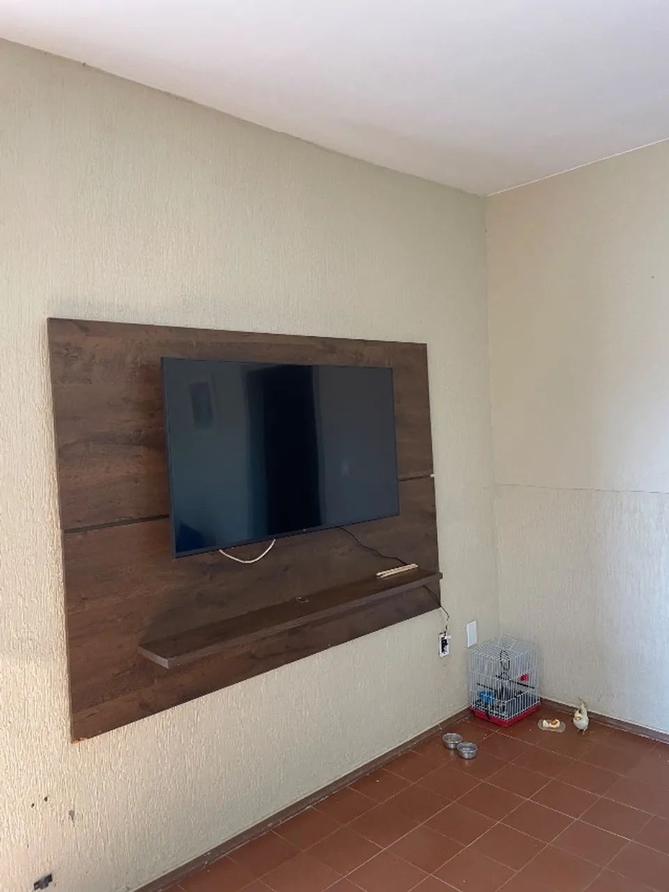  Aluga-se quarto, com agua + luz + internet + garagem  - Foto 5
