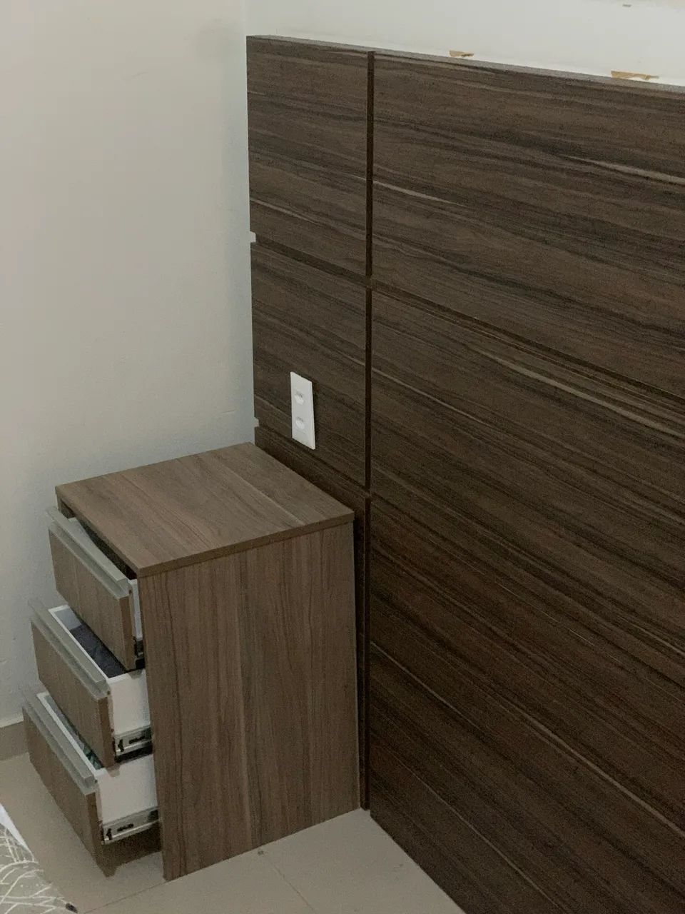 Cabeceira cama box MDF maciço 