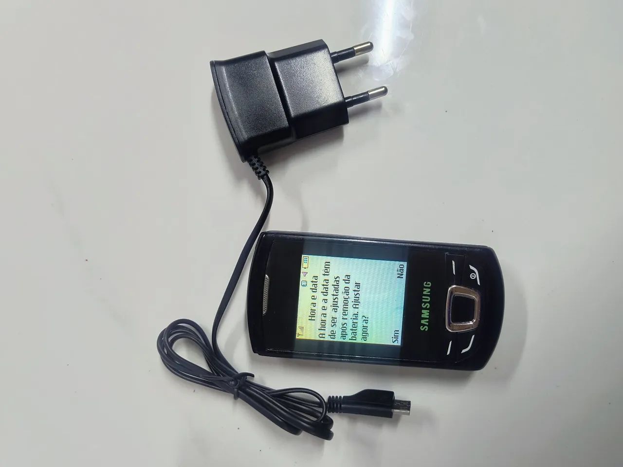  Celular Samsung GT-E2550 - Foto 5