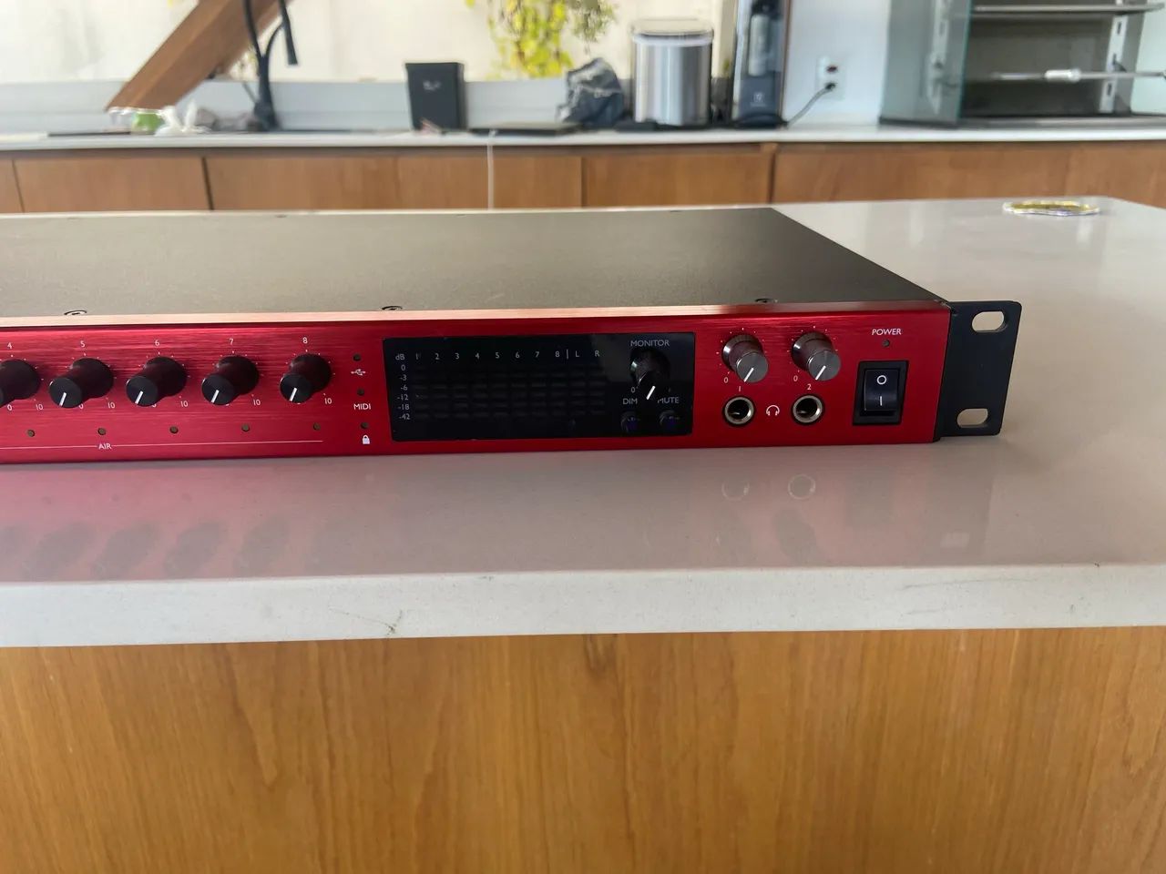 Interface de áudio: Focusrite Clarett+ 8 Pre - Seminovo!