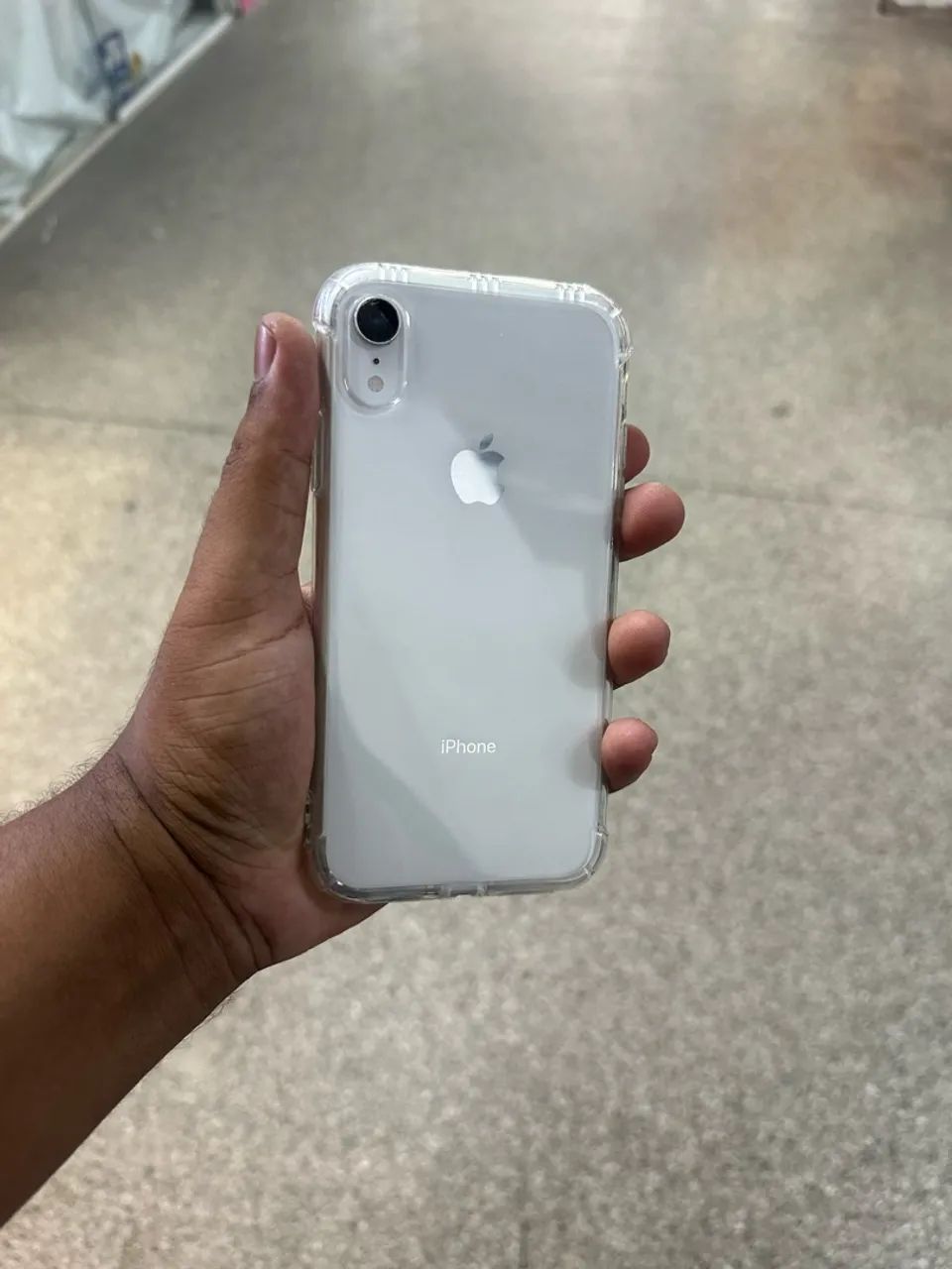 IPHONE XR 64GB