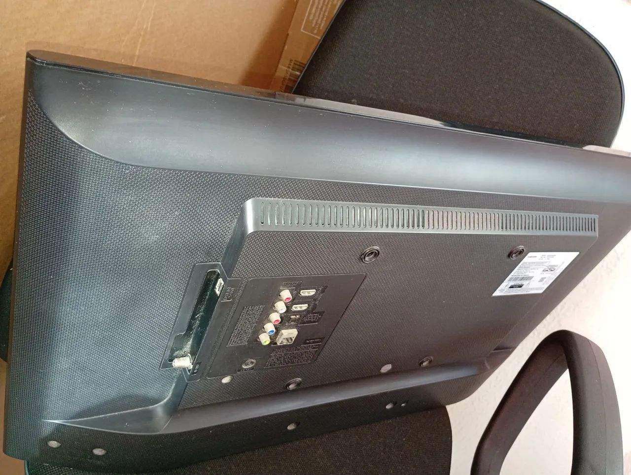 Tv Samsung 32 smart com defeito - Foto 2