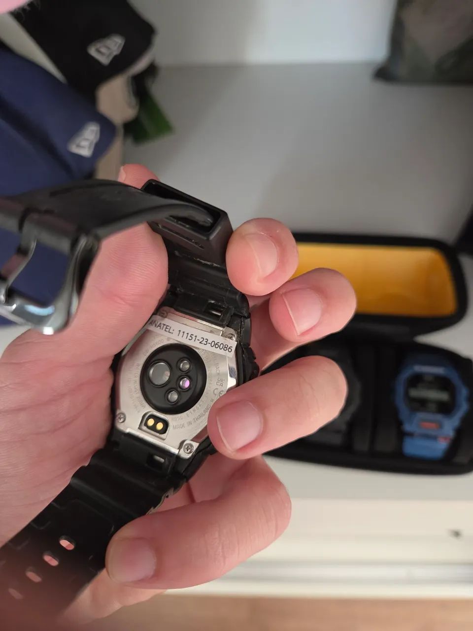 Casio G-shock dw H5600 preto e azul - Foto 4