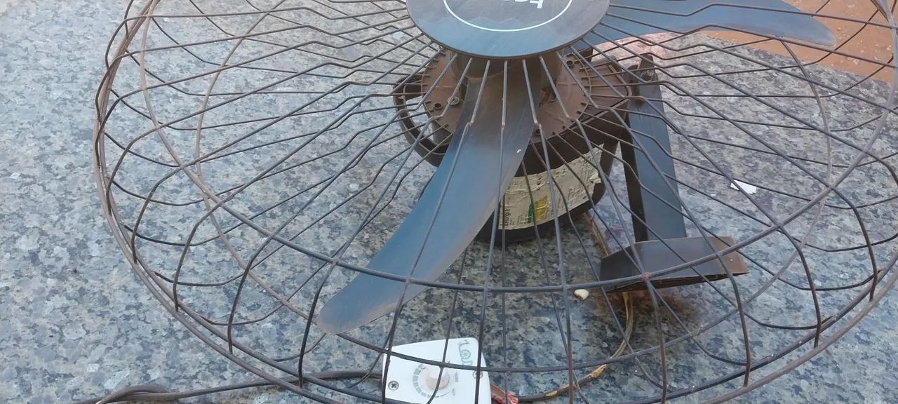 Ventilador de parede 220VOLTS  - Foto 3