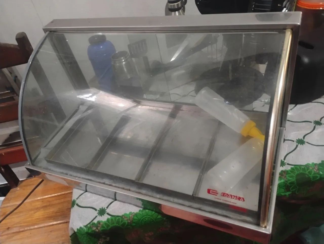 Vendo estufa para salgados 4 bandejas - Foto 4