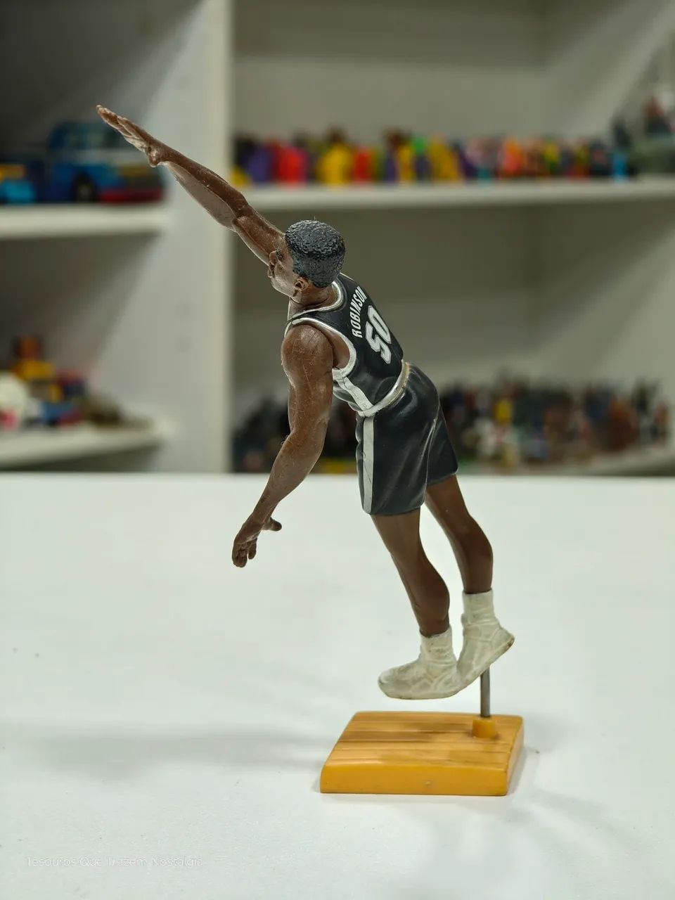 Boneco David Robinson NBA Spurs 1994 15cm - Foto 2