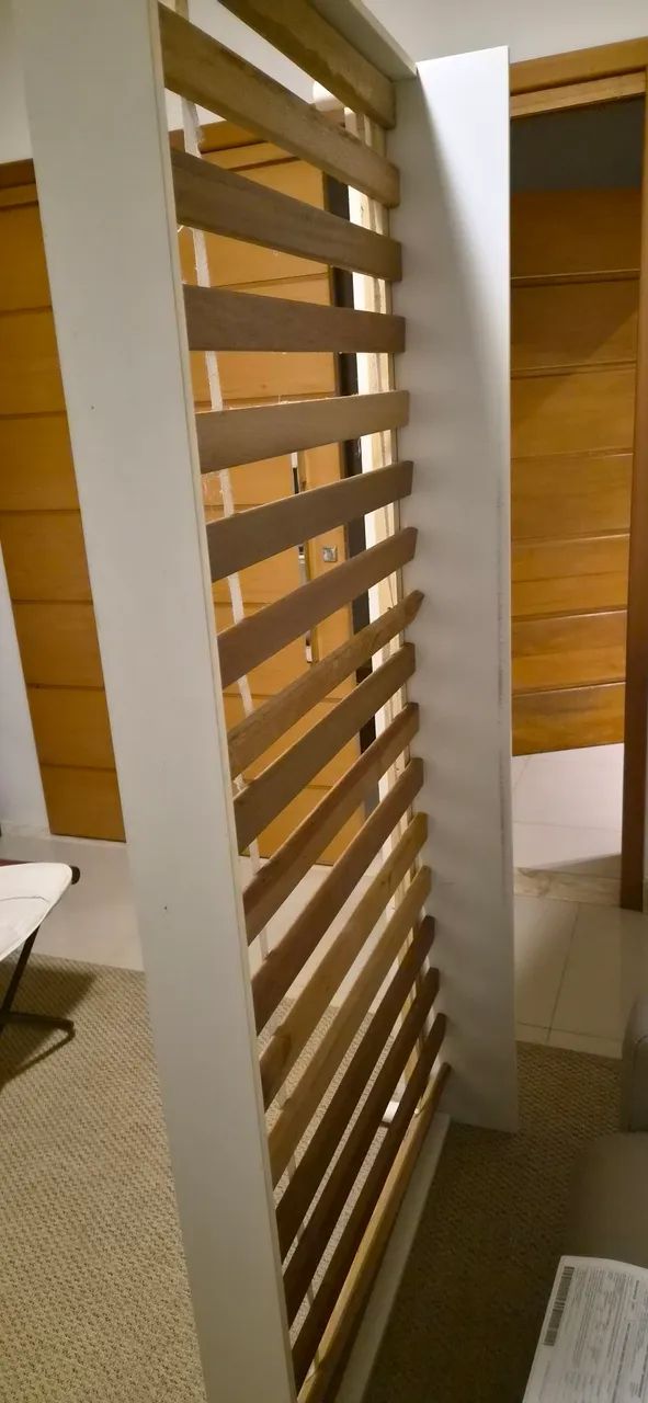 Cama auxiliar solt c/ rodinhas 