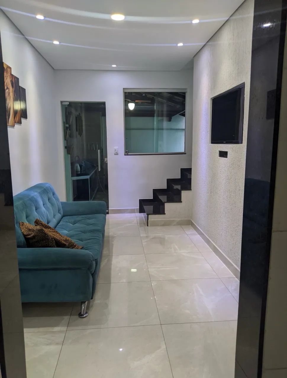 Vendo sofá 3 lugares  - Foto 2