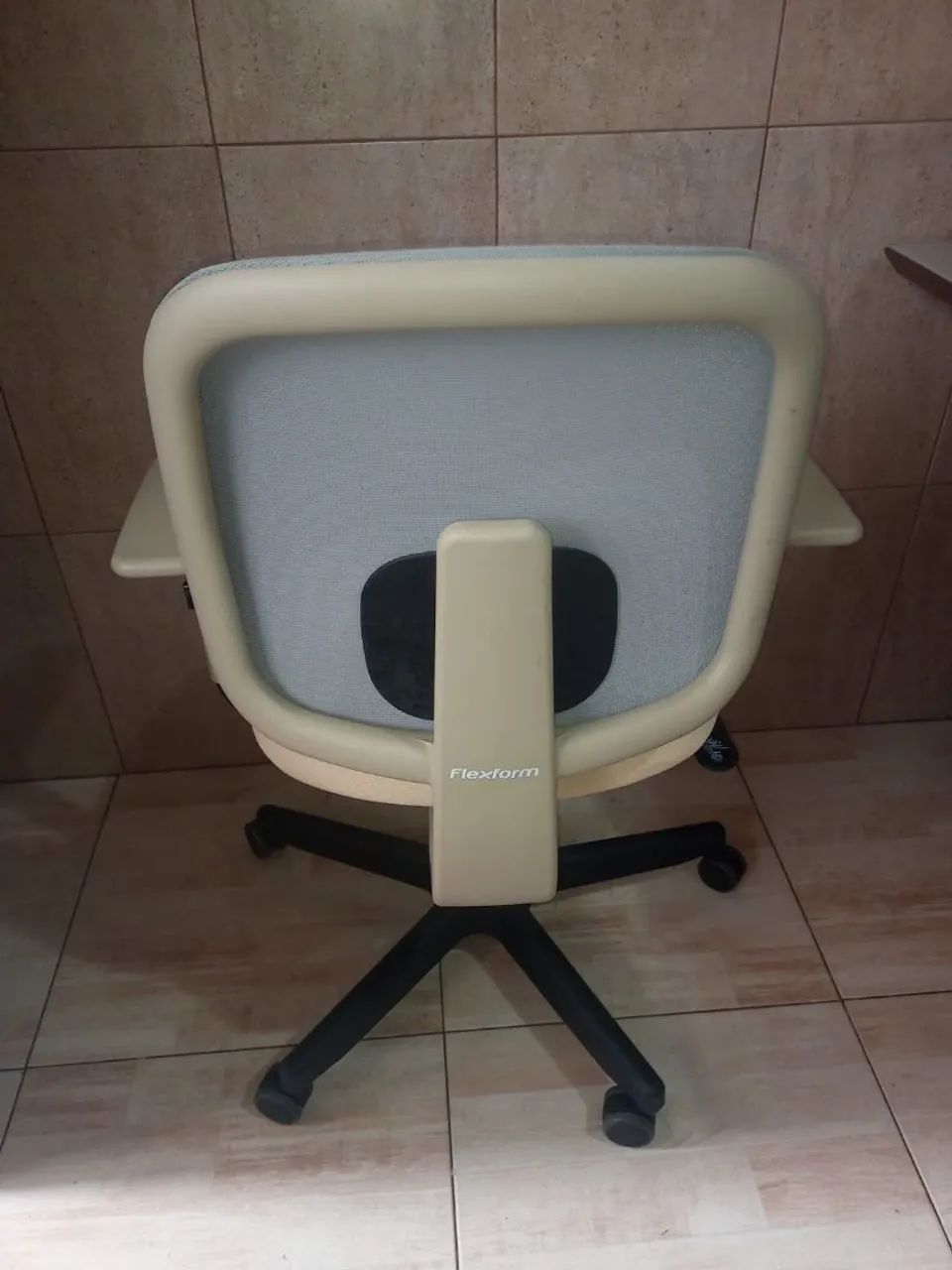 Cadeira flexform  - Foto 3