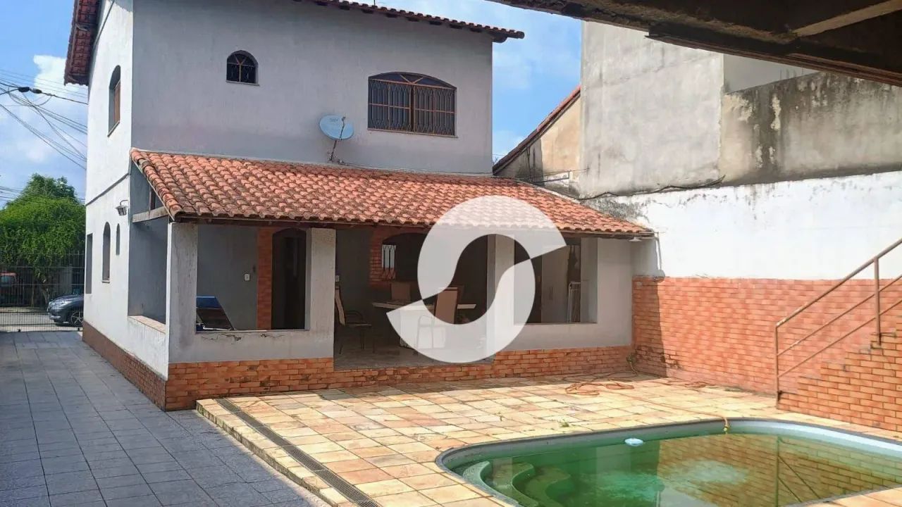 Ótima casa com lazer duas quadras do centro. - Foto 3