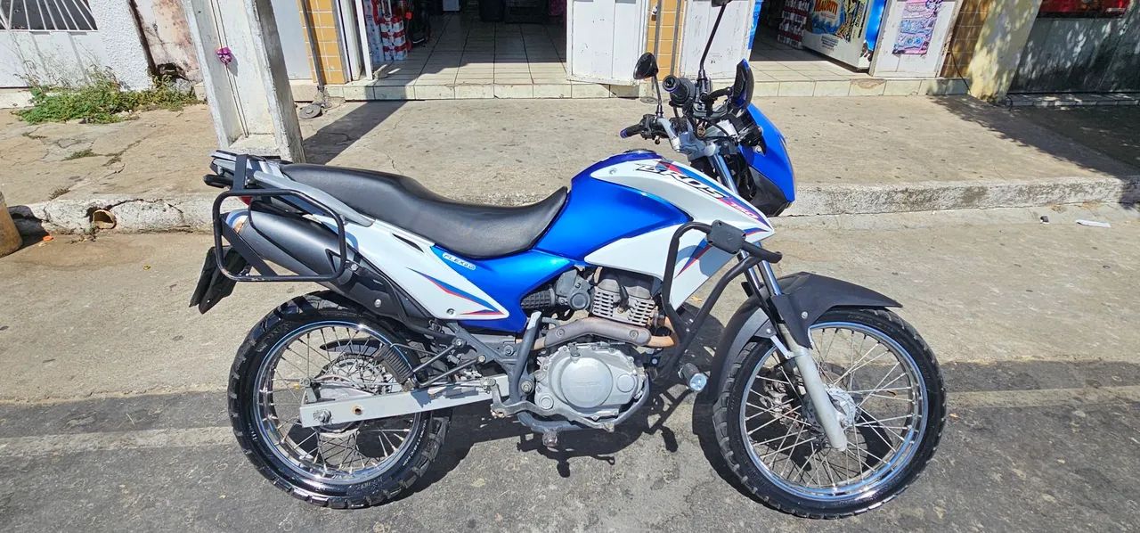 Moto a venda