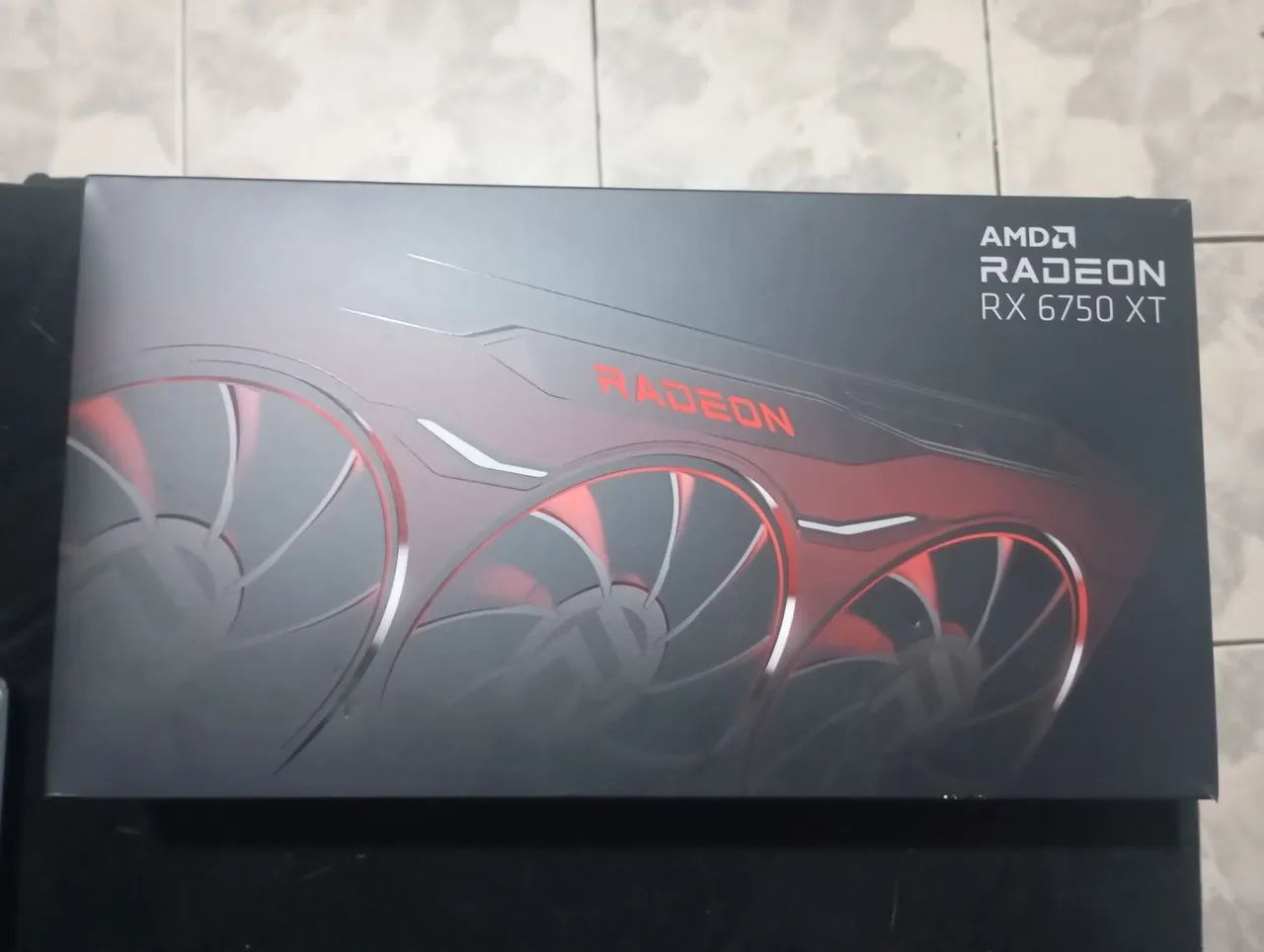 Placa de video Rx 6750xt nunca usada - Foto 3