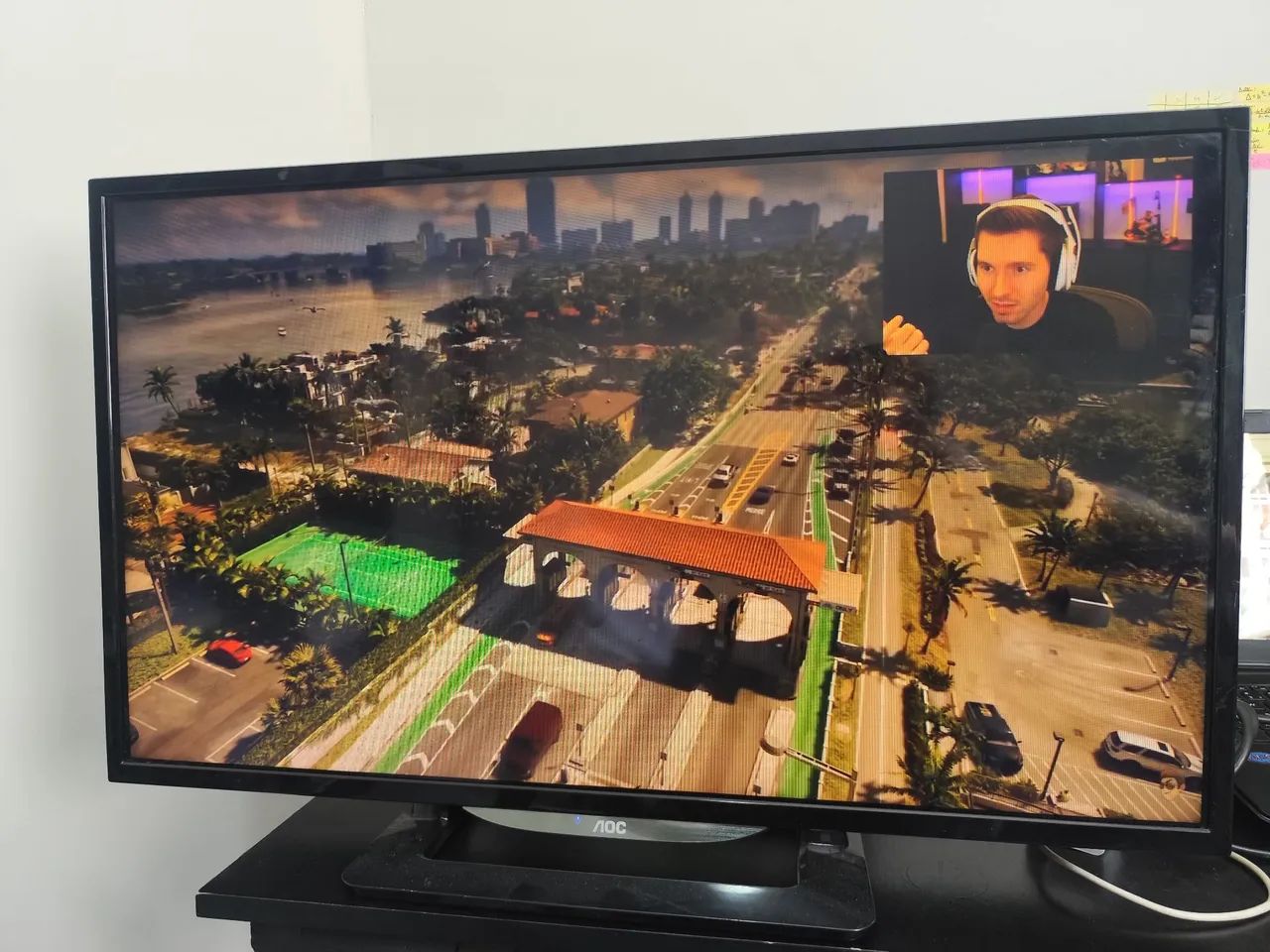 Televisão/monitor AOC 32 polegadas Led