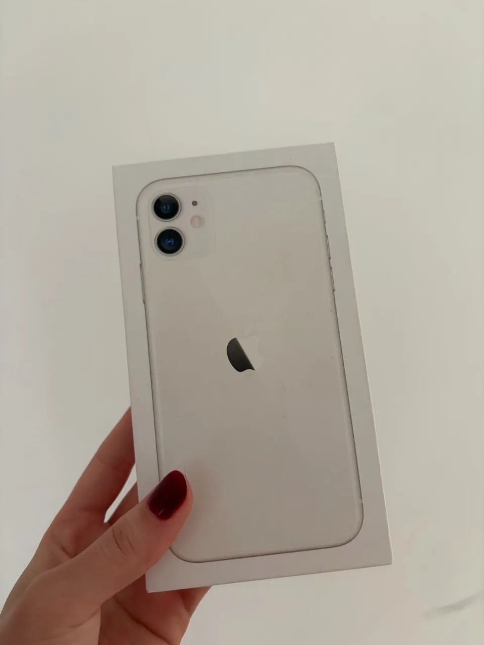 IPHONE 11- Branco, 64 GB  - Foto 2