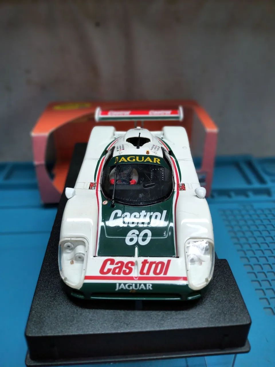 Autorama Carrinho Jaguar XJR9 CASTROL Slot.it - Hobbies e coleções
