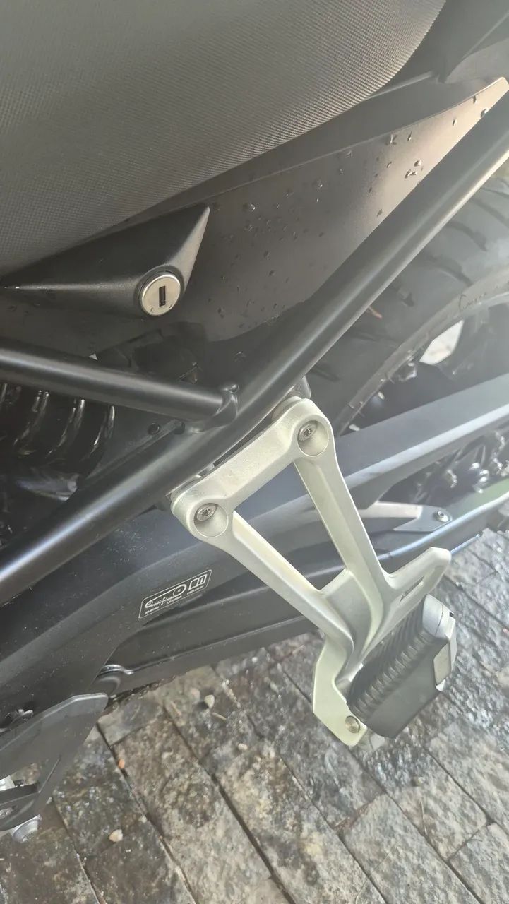 F750 BMW - Foto 3