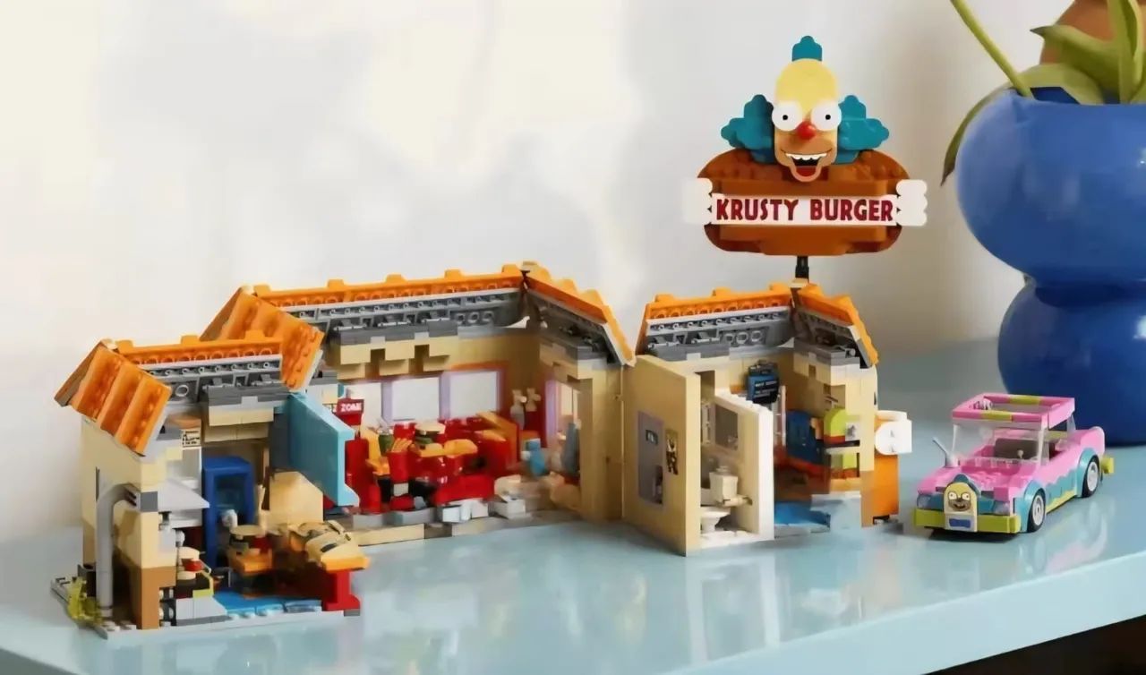 BLOCOS DE MONTAR KRUSTY BURGER SIMPSONS 1635 PEÇAS MODELO 10352 TIPO LEGO - Foto 3