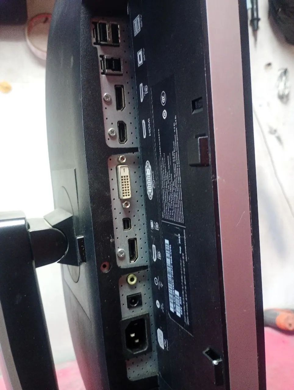monitor Dell 24 polegadas semi novo leiam o anúncio todo  - Foto 4