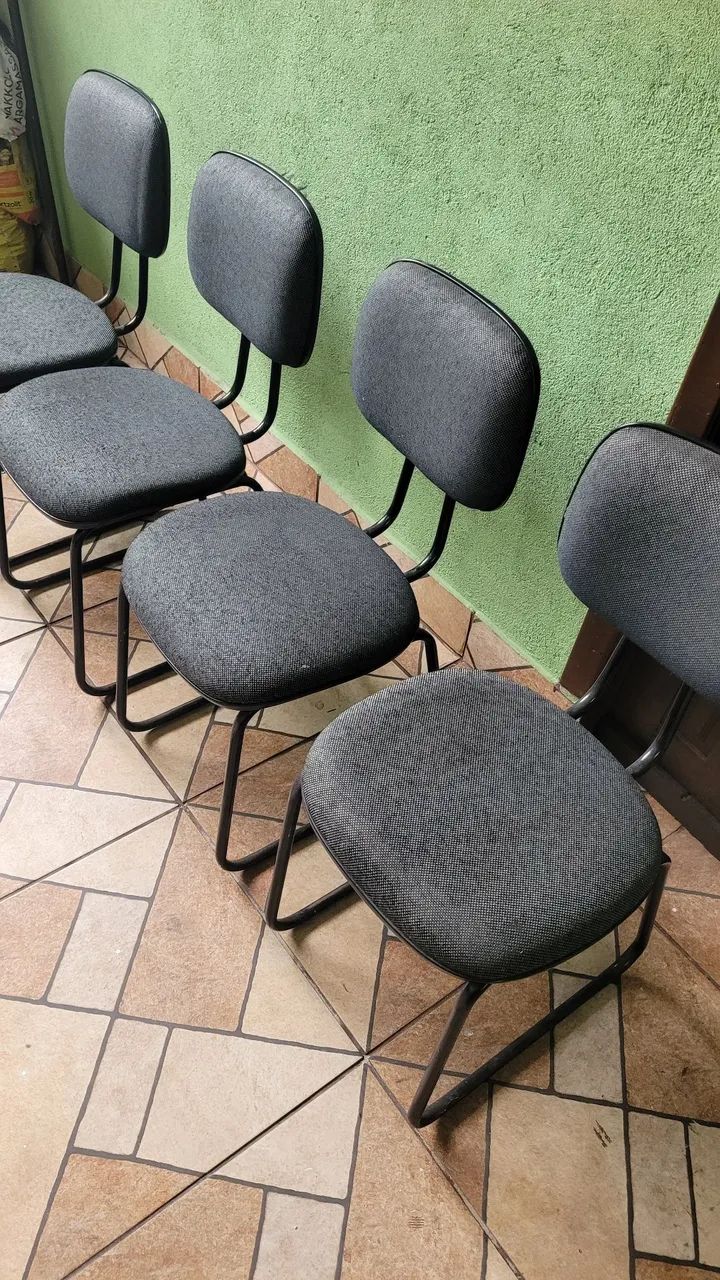 Cadeiras de espera