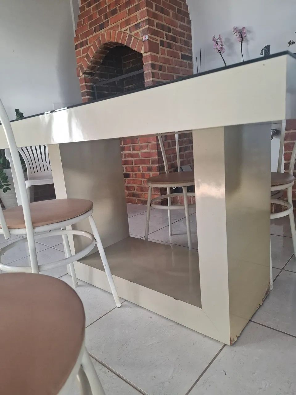 Mesa de jantat com tampo de vidro - Foto 5
