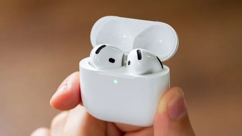 AirPods 4 - Cancelamento Ativo de Ruído (ANC) - Garantia até 2028